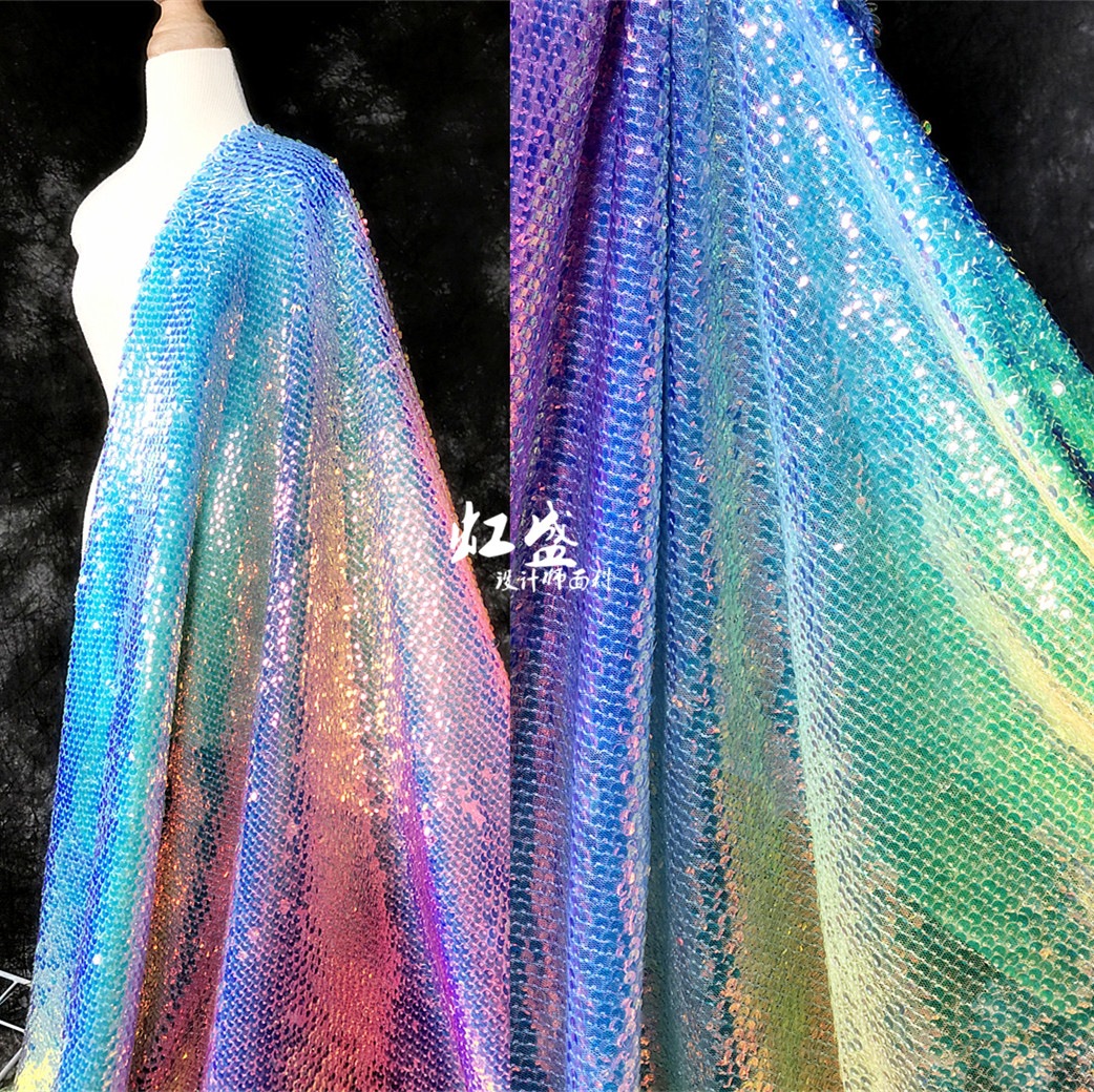 Colorful Rainbow Super Flash Sequins Special Material Sequins Fish Scale Fabric Draps Gown Wedding Dress Designer Fabric