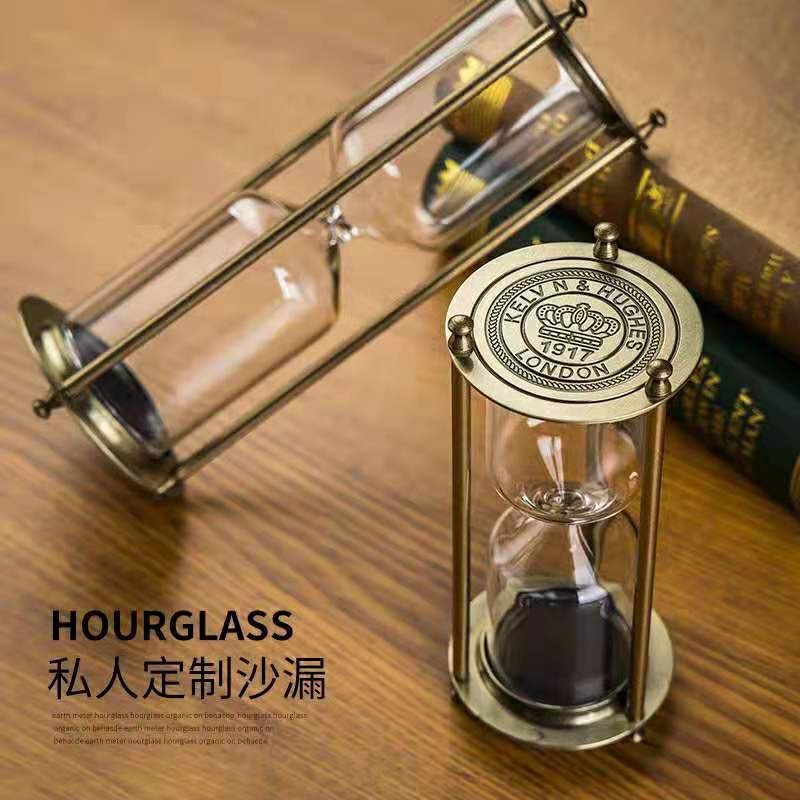 Picture of Vintage Metal Hourglass 1917 Crown Glass Hourglass Timer Gift Ornaments Home Decoration Gift Crafts