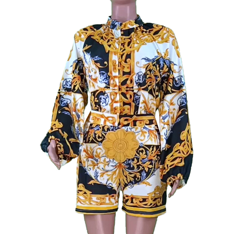 Picture of Fd437 Spot 2025 European and American Autumn and Winter Women's Clothing Shopify Printed Long-Sleeved Tops and Shorts Set Two-Piece Set