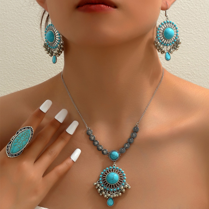 Retro New Ethnic Style Turquoise Inlaid Necklace Earrings Ring Three-piece Hanfu Xizang Ancient Silver Jewelry suit