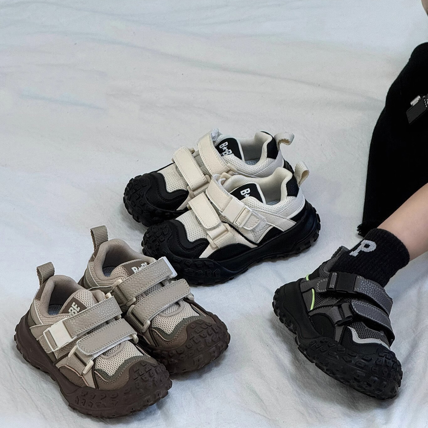 Children's sneaker 2025 New Velcro Children's Shoes Torre Boys Girls Fried Street Boys Mountain Climbing