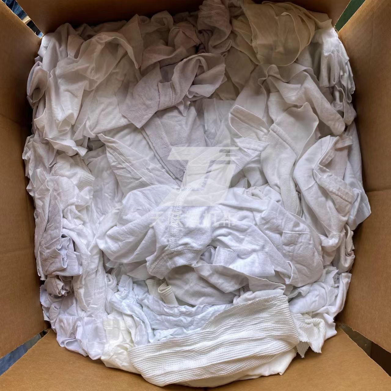 Picture of Pure Cotton White Rag Rag Absorbs Oil and Water, Does Not Shed Lint, Industrial Old Clothes Cutting Machine Cloth Wholesale