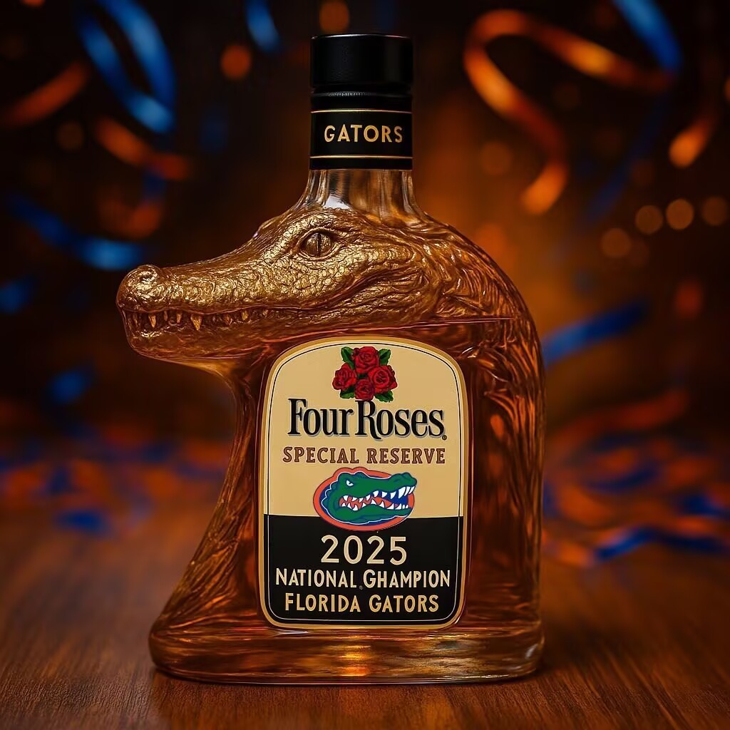 Cross-Border New Product Crocodile Head Whiskey Glass Empty Bottle Transparent Sealed Wine Set Special-Shaped Tesla Wine Bottle
