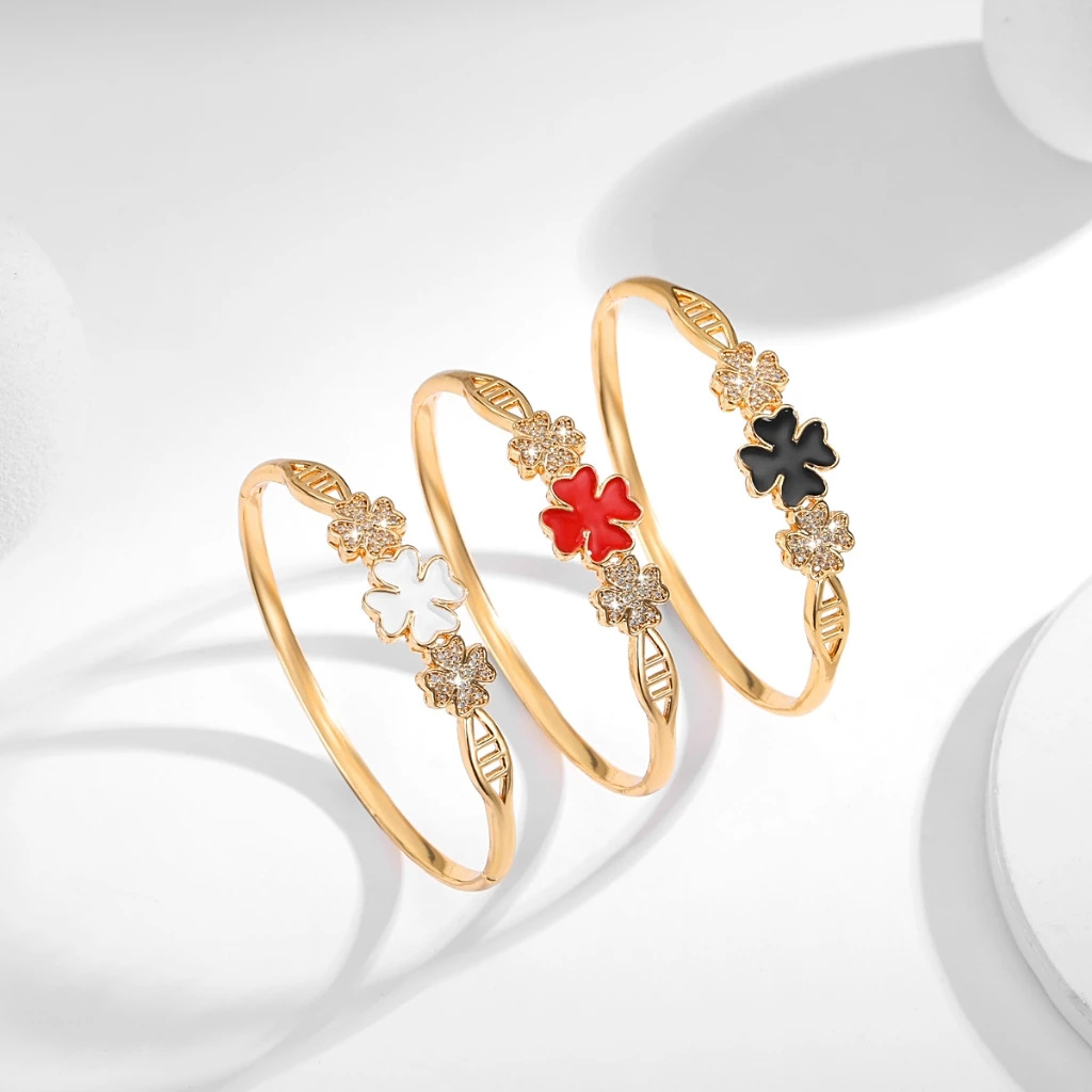 Cross-Border Popular Jewelry Copper Gold-Plated Four-Leaf Clover Open Bracelet Design Four-Leaf Clover Inlaid Zircon Bracelet Jewelry for Women