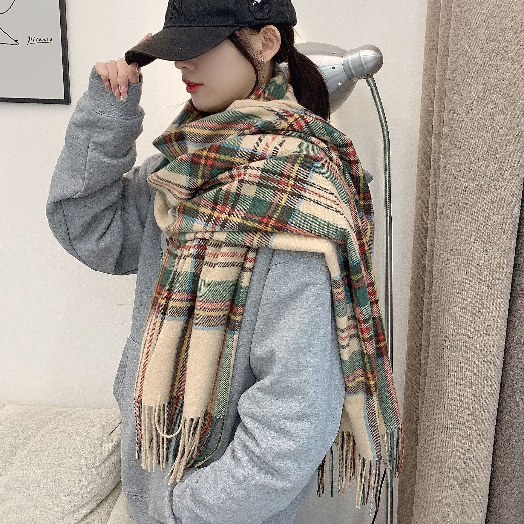 Picture of 2024 New Plaid Long Scarf Women's Winter Warm High-end Imitation Cashmere All-match Shawl Scarf for Christmas Students