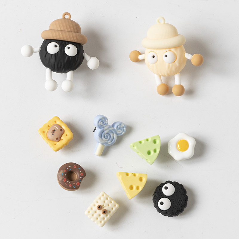 Cave shoes accessories shoe flower cute cartoon diamond bear coal ball speechless dog coal ball net red explosion shoe buckle wholesale