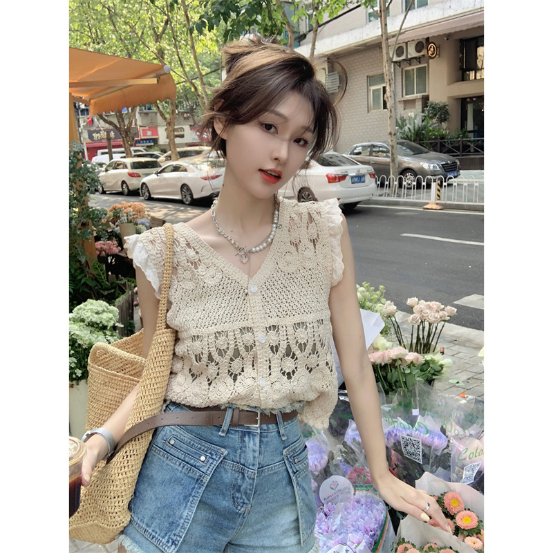 V-Neck Crochet Hollow Knitted Cardigan Women's Summer New Fashion Stitching Lace Design Sense Loose Vest