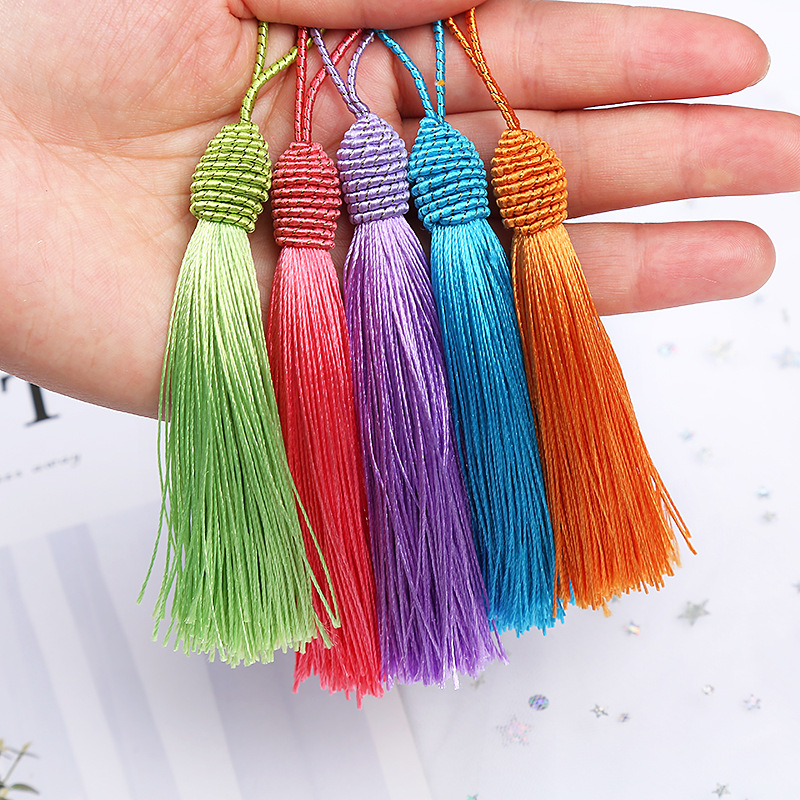 Wholesale hand-woven thread tassel tassel bookmark packaging box decorative vertical tassel hanging tassel