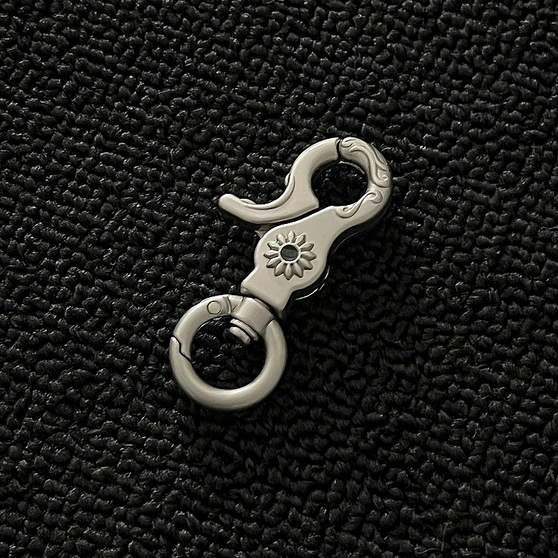 Ineworth Cross-border Original High Sense Matte Carved Pattern Keychain Multifunctional Zinc Alloy Pants Waist Buckle