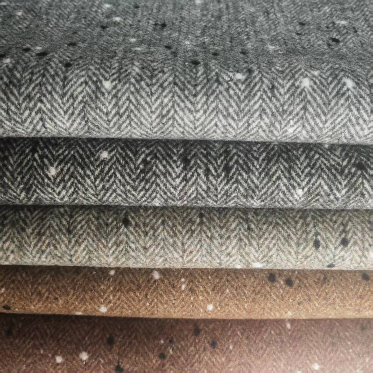 Picture of Shaoxing Manufacturer's Ready-Made Autumn and Winter Wool Herringbone Coats, Suits, Fashion Shoes, Hats, Bags, Woolen Fabrics
