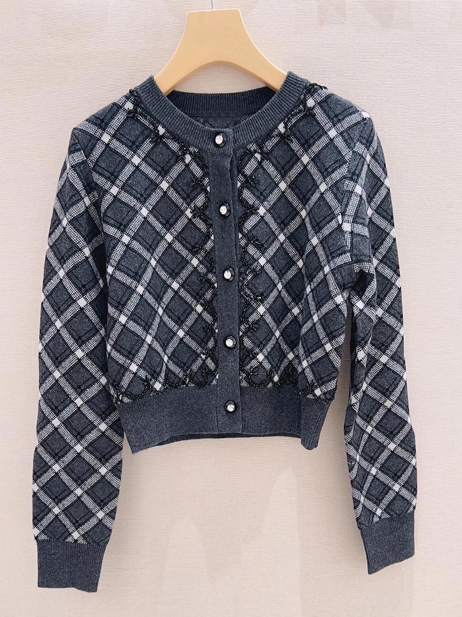 2024 Early Autumn New Miu Style Wool Cardigan Coat Women's Hand-stitched Diamond Diamond Round Neck All-match Knitted Top