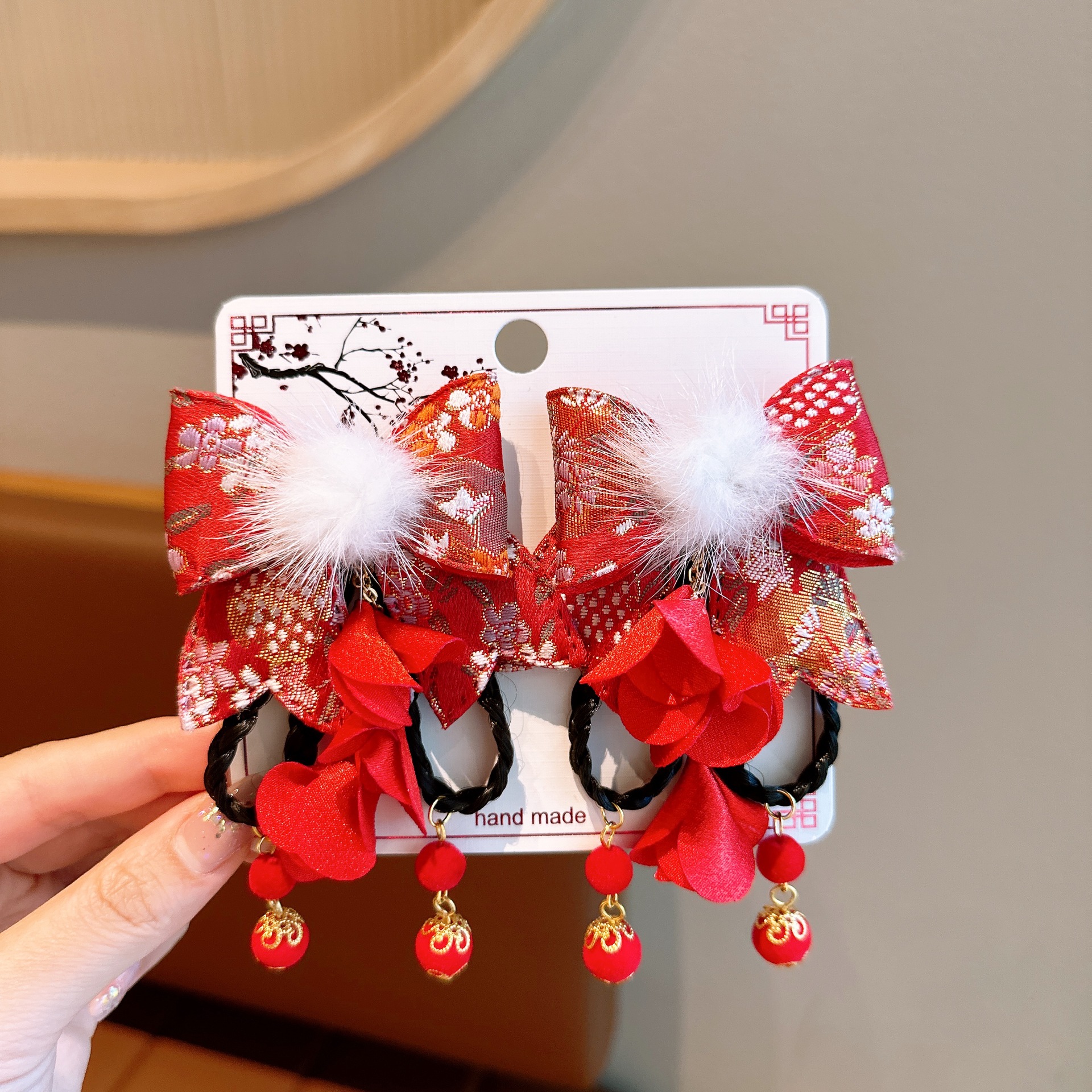 Picture of New Year Hanfu Hairpin Little Girl Happy New Year Plush Hairpin Girl Bow Hair Accessories Baby Antique Headwear