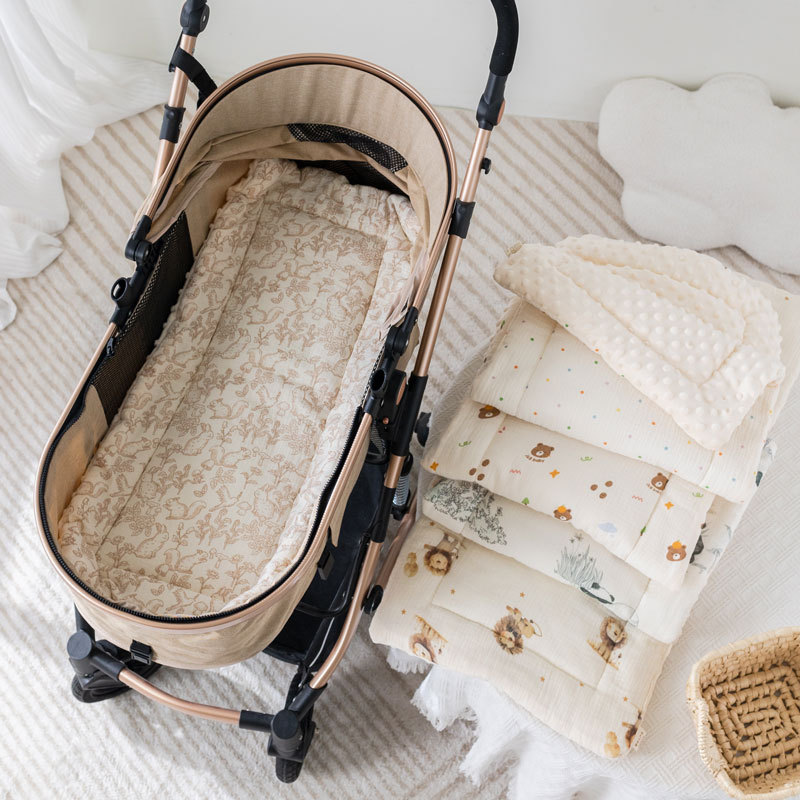 Baby Stroller Blanket Autumn Winter Cartoon Print Cotton Little Baby Blanket Soft Plaid Breathable Newborn Stroller Pad