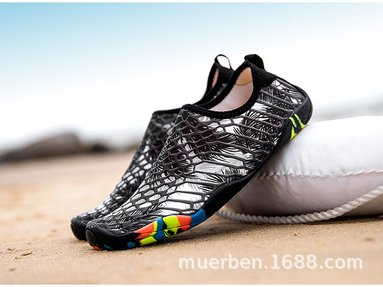 Picture of Cross-Border Wholesale Spot Swimming River Tracing Shoes Water Shoes Outdoor Couple Surfing Wading Beach Shoes for Men and Women