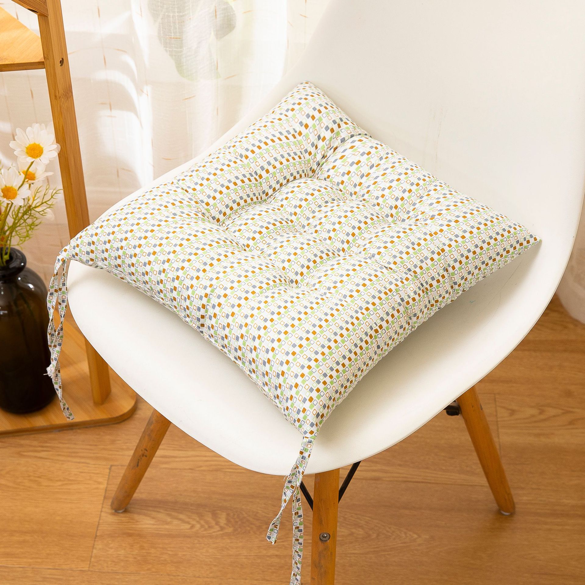 Picture of Four Seasons Cushions Manufacturer Supply Brushed Cloth Casual Cartoon Pastoral Tatami Office Student Beautiful Buttocks Chair Cushions