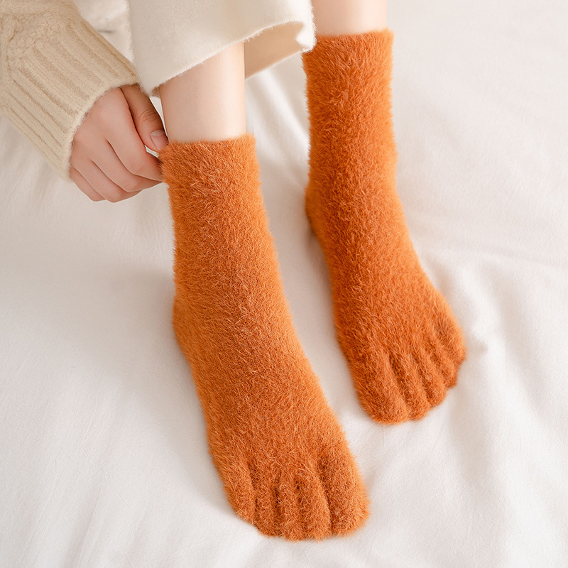 Coral fleece mid-calf five-finger socks women's autumn and winter faux mink velvet thickened warm toe socks floor home sleep socks