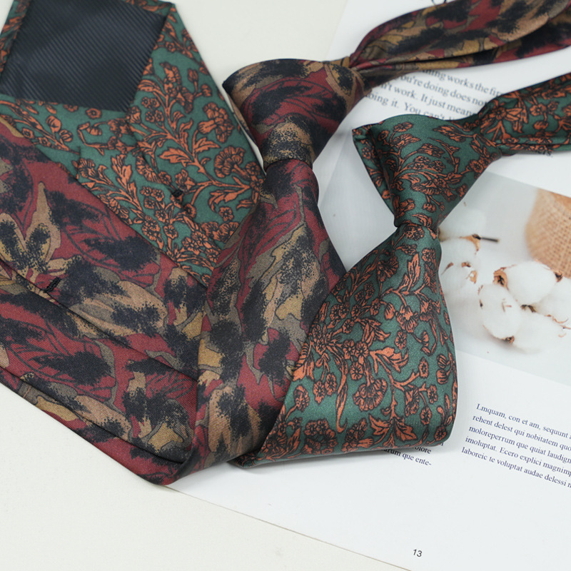 Picture of Dress tie men's Korean British style gentleman retro pattern 9CM hand-made student work business professional wear