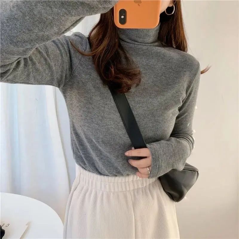 Picture of Cationic Velvet fleece-lined Warm Half-turtleneck Base Shirt Women's Autumn and Winter New Slim-fit All-match Long-sleeved Top
