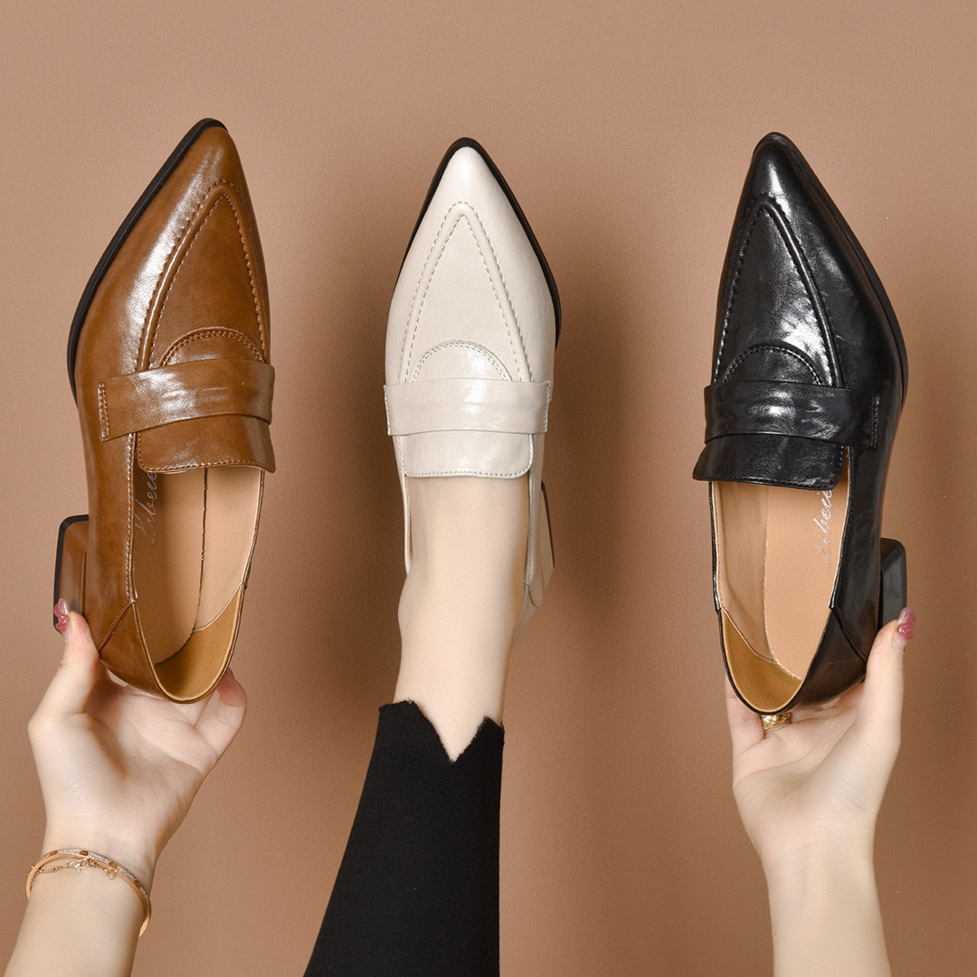 Pointed Toe Leather Shoes Women's 2024 Spring New French Style Elegant Low Mouth Low Heel Shoes Simple Elegant Women's Flat Shoes
