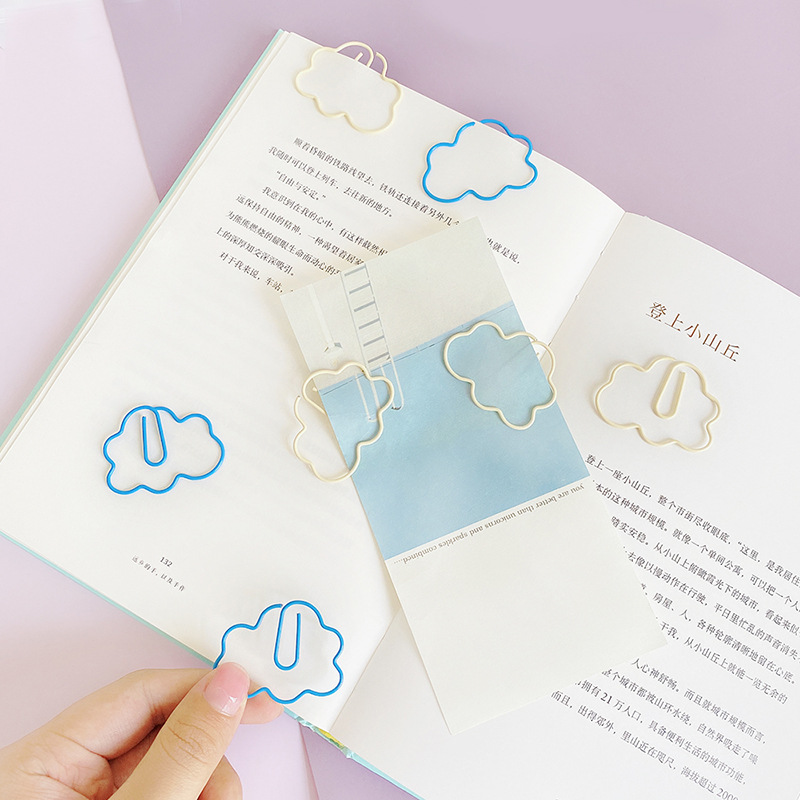 Picture of Creative cloud paper clip pvc cartoon soft rubber shaped bookmark hardware metal plastic paper clip manufacturers wholesale