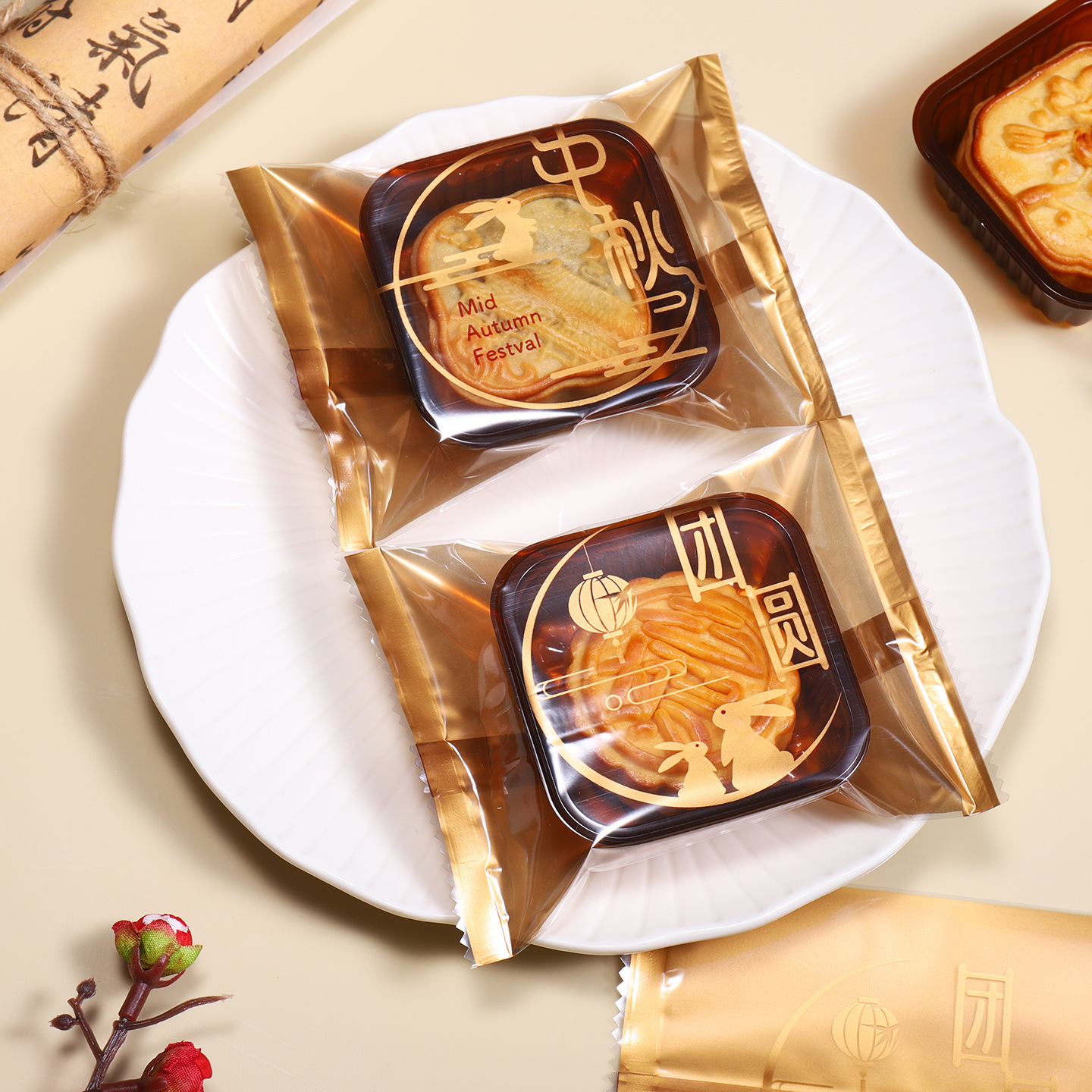 Picture of Spot Wholesale 2025 New Mooncake Packaging Bag 50g 100g Egg Yolk Crisp Mid-Autumn Mooncake Machine-Sealed Packaging Bag