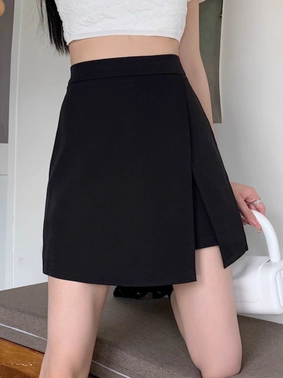 2025 Spring New Style Slit Fashion A-Line Skirt High Waist Slimming Look Fat mm Large Size Black Korean Style Hip Skirt
