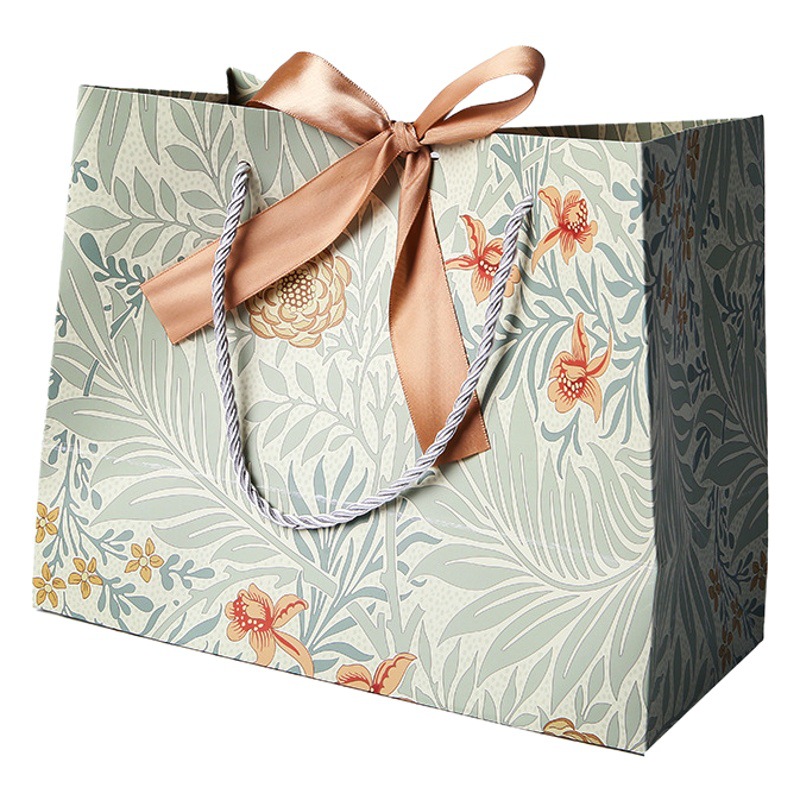 Cross-border Mori Lily bouquet gift bag packaging bag candy handbag jewelry storage bag spot paper bag