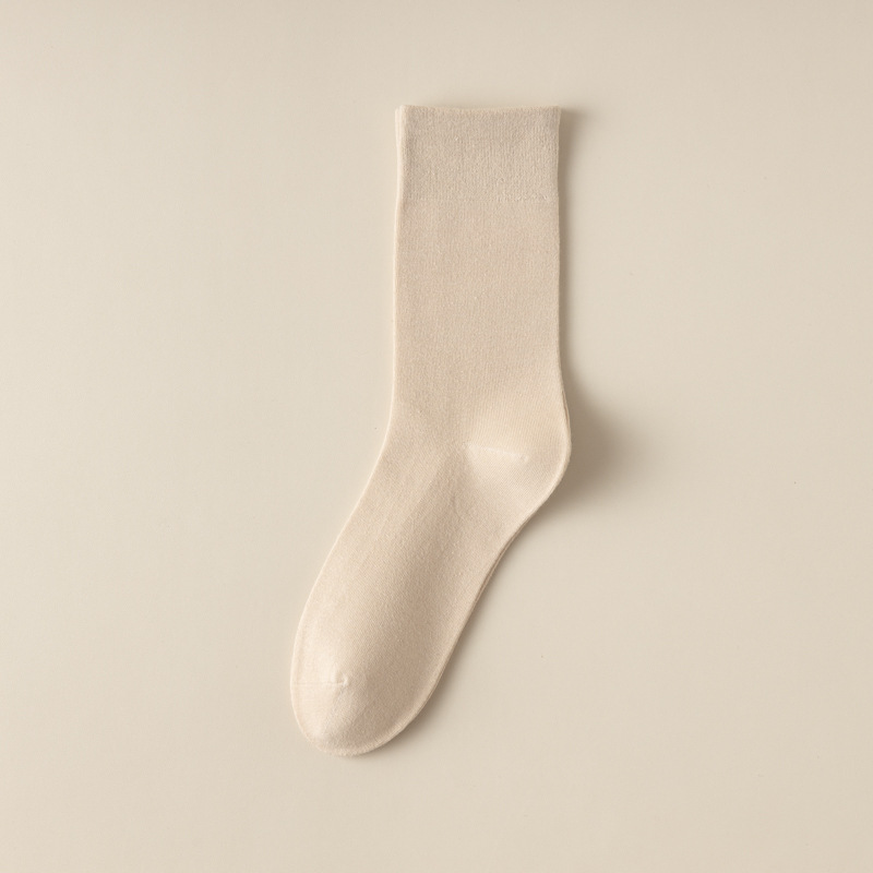 Picture of Socks Women's Mid-Calf Ins Trendy Versatile Confinement Socks Pure Color Autumn and Winter Retro Style Pile Socks White Socks Long Socks
