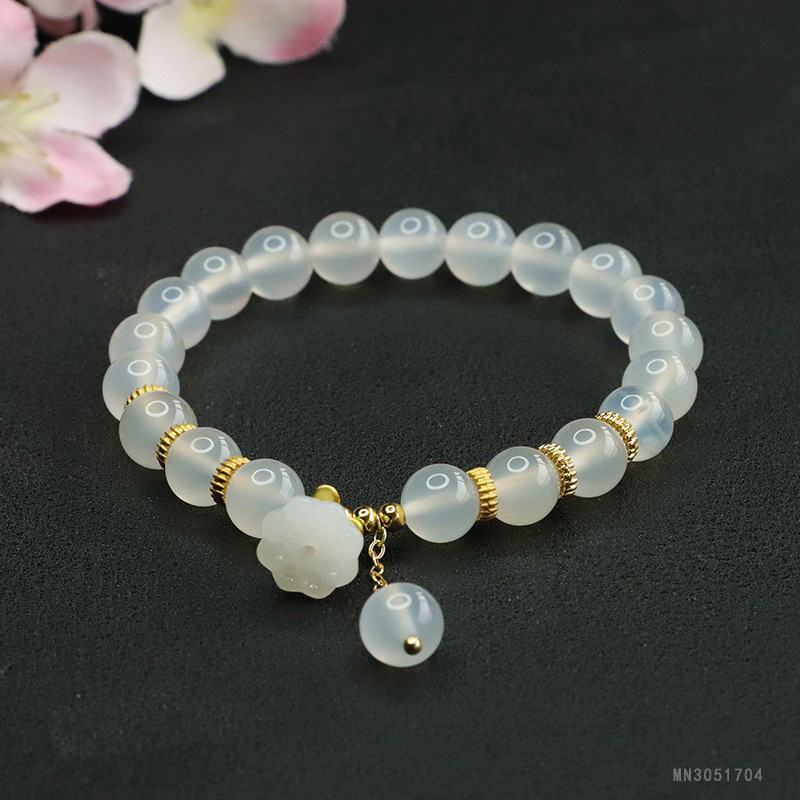 As soon as Yu natural white chalcedony bracelet lotus lotus lifting agate bracelet jewelry factory wholesale generation MN3051704