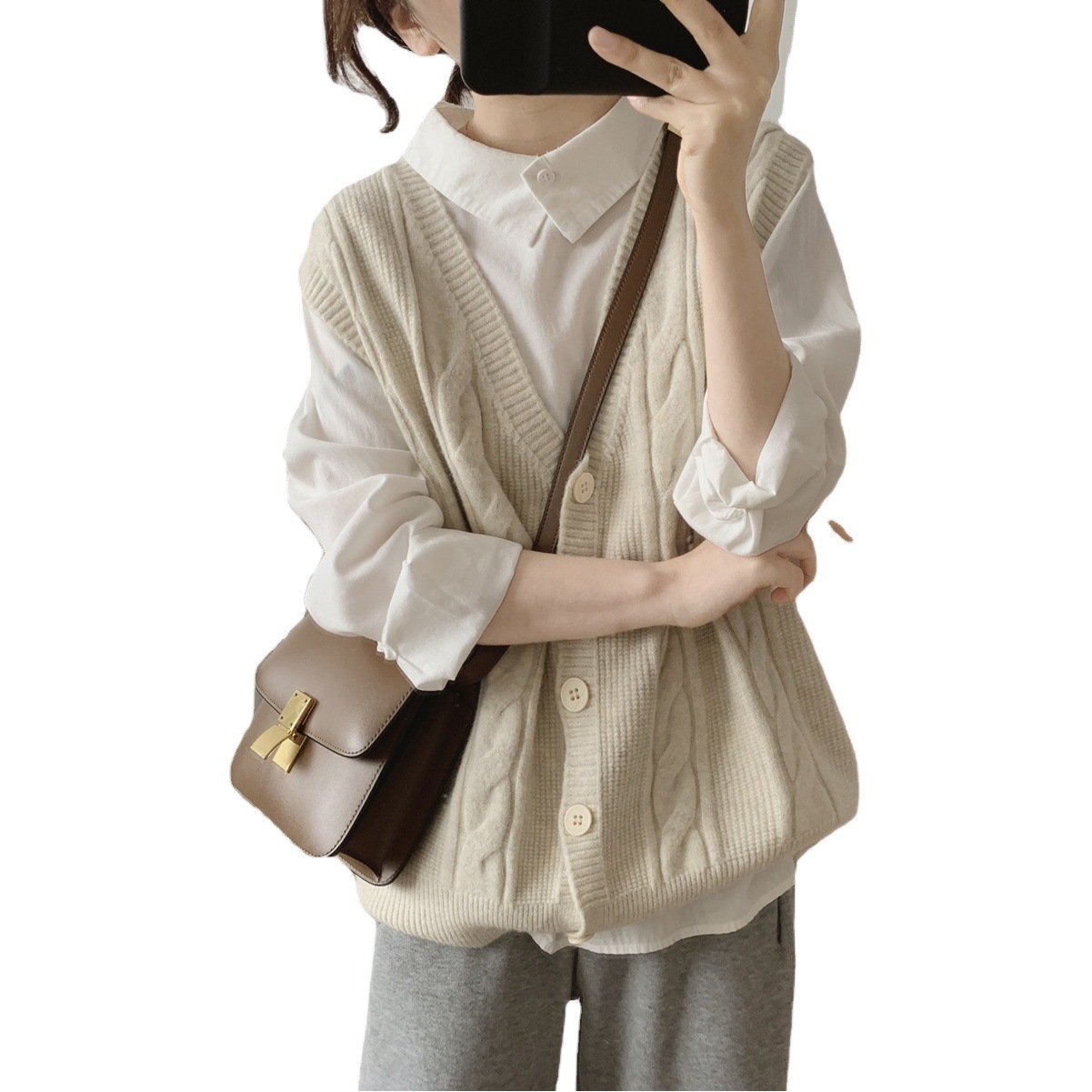 V-neck knitted cardigan vest jacket women's early spring autumn 2024 new women's age-reducing Korean twist vest