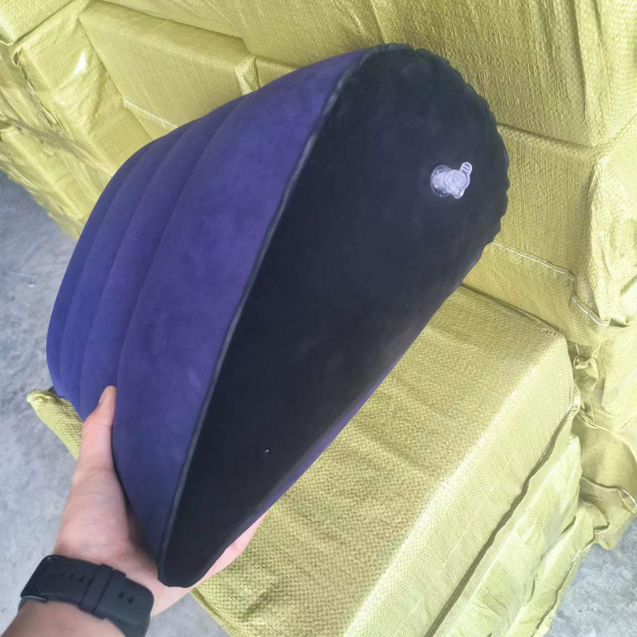 Picture of Manufacturer's Wholesale In-Stock Pvc Flocked Triangle Pillow Cushion Inflatable Pillow Travel Portable Prone Position Pillow
