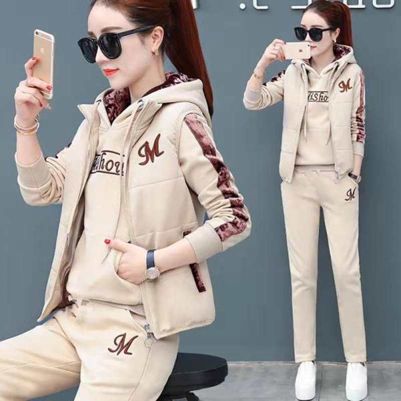 Picture of Velvet Thickeneded Sportswear for Women Autumn and Winter 2025 New Large Size Casual Three-Piece Winter Fashion Sweatshirt