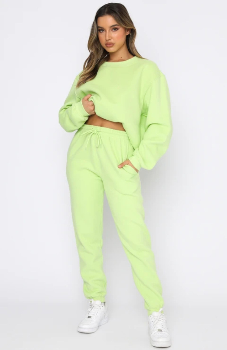Picture of Cross-border European and American Autumn and Winter Solid Color Round Neck Pullover Trousers Women's Fashion Casual Long Sleeve Sweater Suit New Product