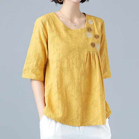 Picture of Renaissance Jacquard CoTTon and Linen Three-quarTer Sleeve T-shirT Women's Summer Loose Large Size Belly-covering Slimming Look Embroidered Casual Top