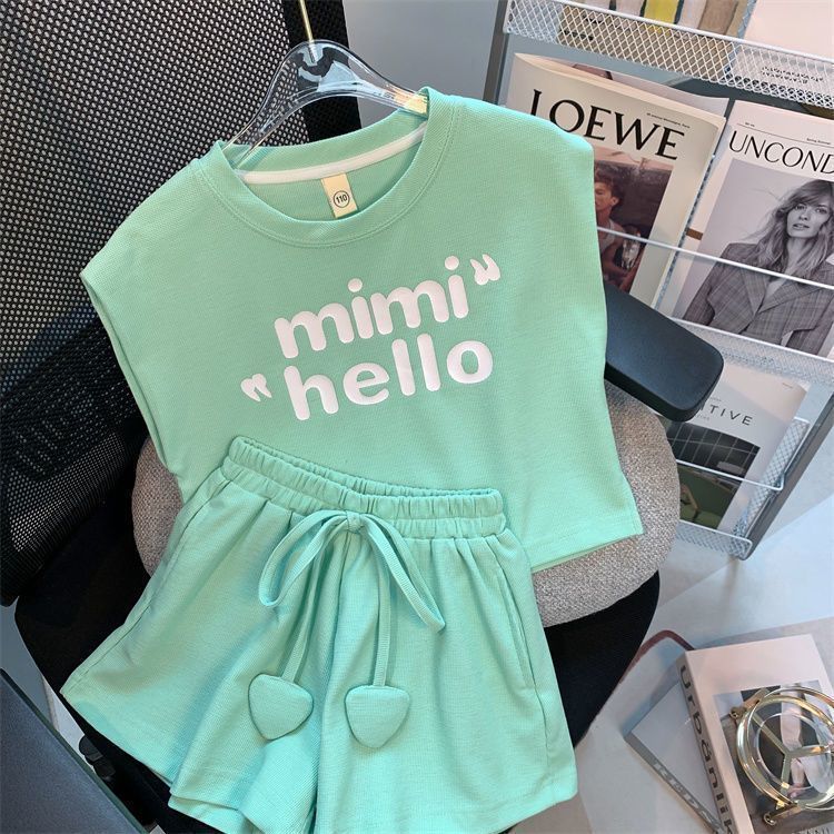 Girls' Sports suit Summer 2025 New Stylish Children's Sleeveless Wide Leg Shorts Girl's Fashionable Two-Piece Set