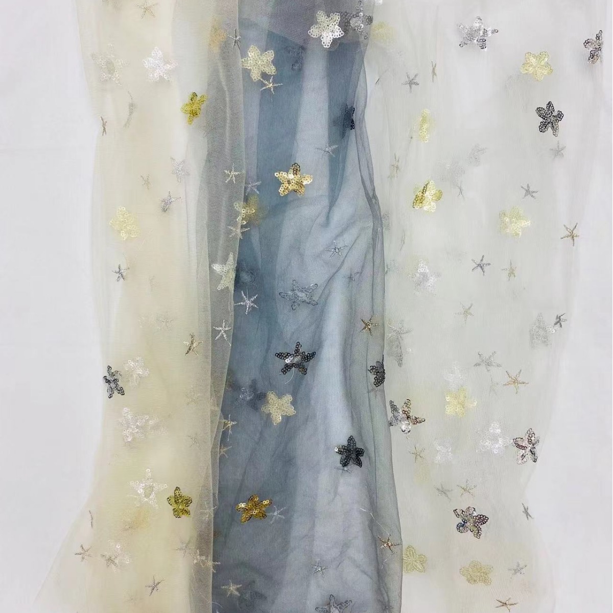 Romantic Cute Style Gold Sequins Star Pattern Embroidery Factory Quality in stock Supply Large Cong