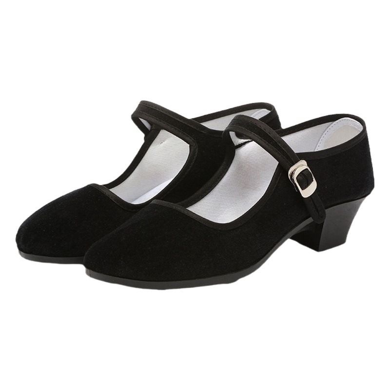 Old Beijing cloth shoes women's middle heel square dance shoes etiquette shoes performance shoes work shoes dance shoes women's black cloth shoes