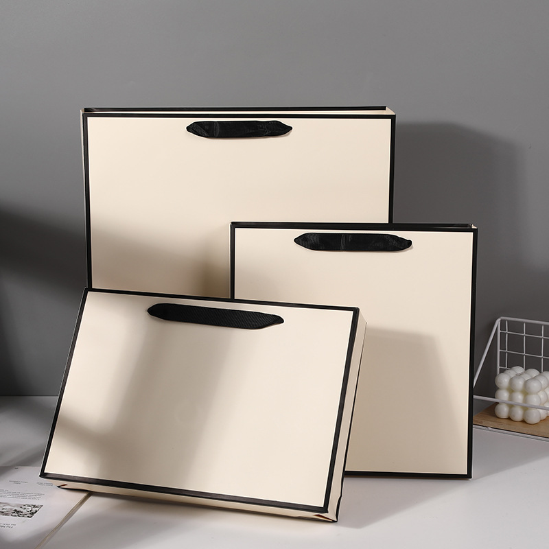 in stock Thickened White Cardboard Black Edge Gift Bag Clothing Store Shopping Bag Paper Bag Beige Handbag Exquisite Handbag