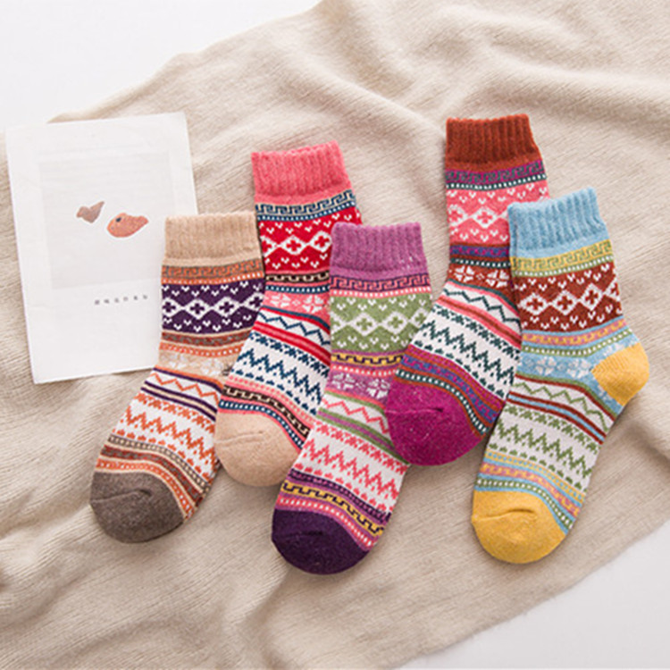 2022 socks women's thick warm ladies rabbit wool socks double cross flower ethnic wind [a generation]]