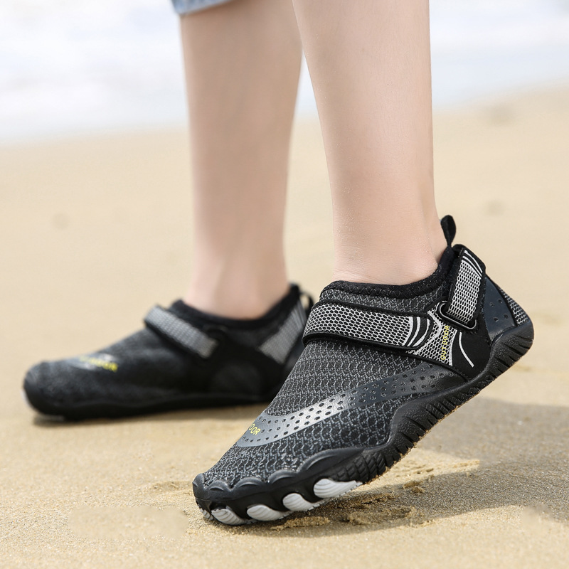 Picture of 24-47 yards outdoor parent-child cut-resistant non-slip soft bottom quick-drying wading shoes sports children's swimming beach tracing shoes