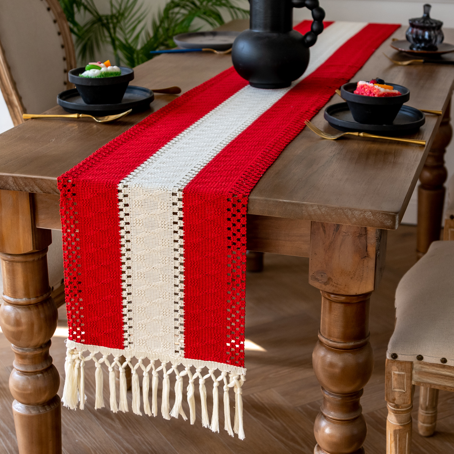 Table flag cross-border Amazon TEMU Xiyin hot factory American Christmas holiday cotton and linen long napkin tablecloth