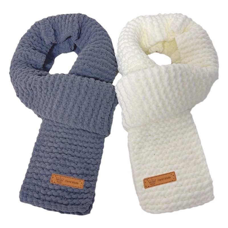 Scarf hand-woven diy material package self-woven wool ball strawberry bear scarf for female girlfriends and friends