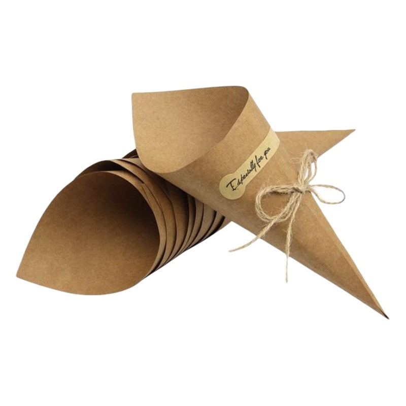 Cone Paper Retro Kraft Paper Dried Flower Gift Packaging Box Card Creative Cone DIY Wedding Candy Box Gift Box
