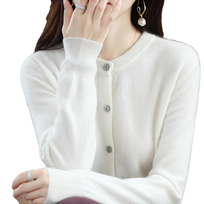 Picture of 2025 new knitted cardigan early spring crew neck sweater women's long sleeve solid color Joker coat women's clothing a generation of hair