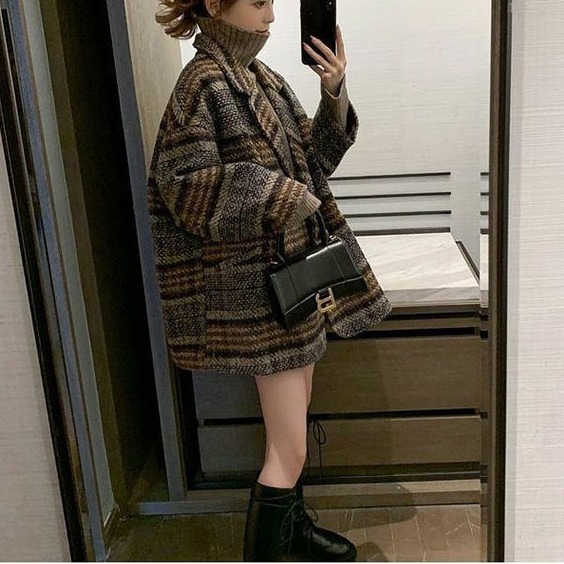 Picture of Plaid Woolen Suit Jacket Women's Mid-Length 2025 Autumn and Winter New Korean Style Small Tweed Quilted Outwear