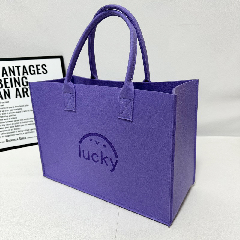 Picture of In-Stock Wholesale Mid-Autumn Felt Bags with Traditional Chinese Style, Various Styles Available, Thickened Large-Capacity Felt Tote Bags