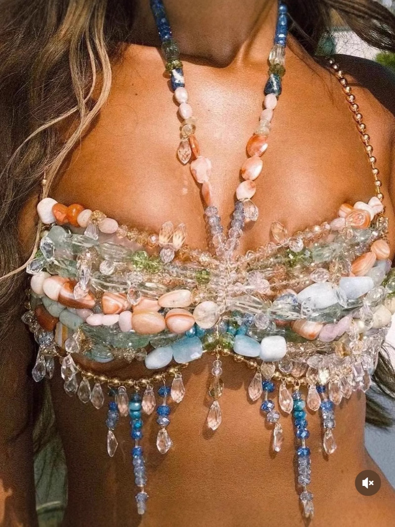 Europe and the United States cross-border women's vest fashion beaded Bra neck small vest colored gemstone body chain chest chain