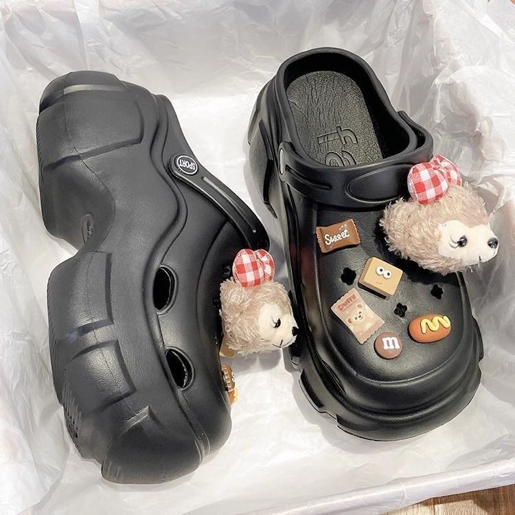 Picture of Baotou EVA hole shoes in 2025 new fashion and versatility student comfortable and casual two-wear non-slip slippers for women's summer