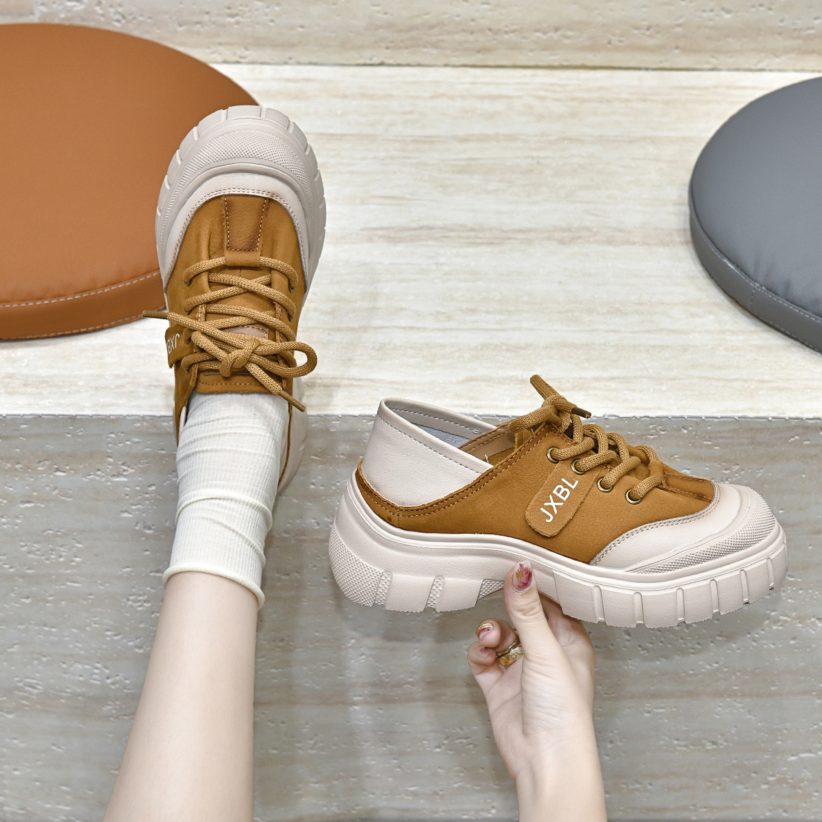 Thick-soled small white shoes women's 2024 autumn Korean color matching lace-up small single-layer shoes one shoes two-wear loafers entity
