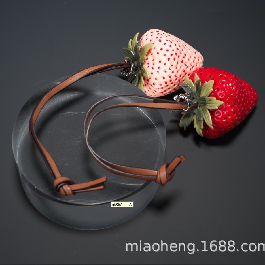 Cross-Border Hot-Selling Three-Dimensional Large Strawberry Bag Pendant Personalized Leather Bag Strawberry Keychain Women's Bag Accessories Wholesale